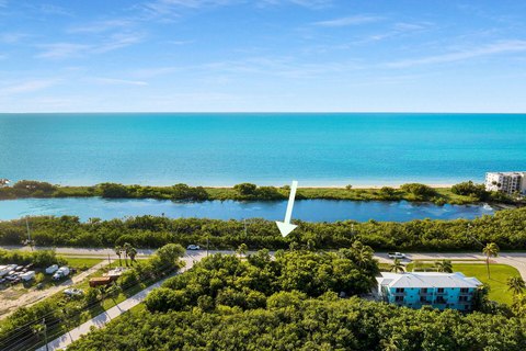 Oceanside Lot in Marathon, Florida