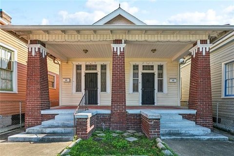 Charming Shotgun Duplex in New Orleans