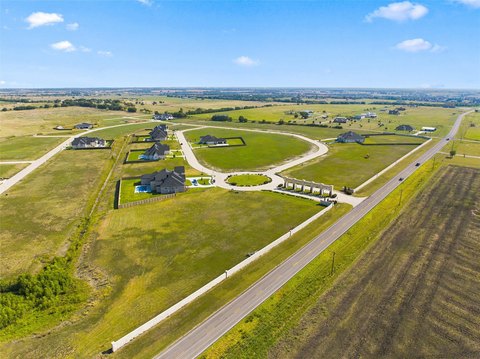 LAND - Lorena, TX
