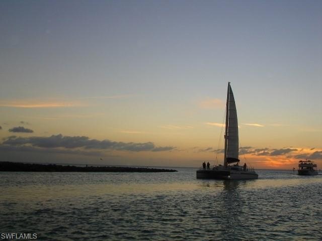 Picture 4