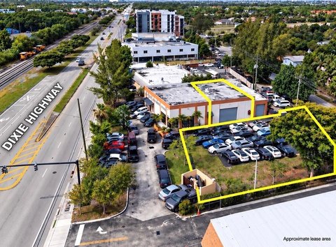 Used Car Dealership with Showroom