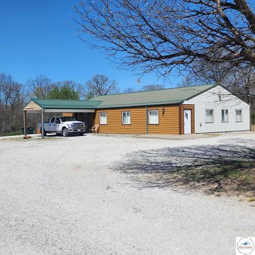 Land with Highway-Frontage Building