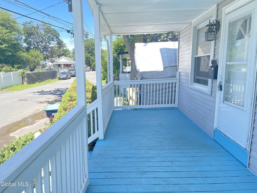 Picture 5