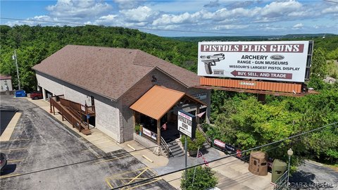 Versatile Commercial Building in Osage Beach