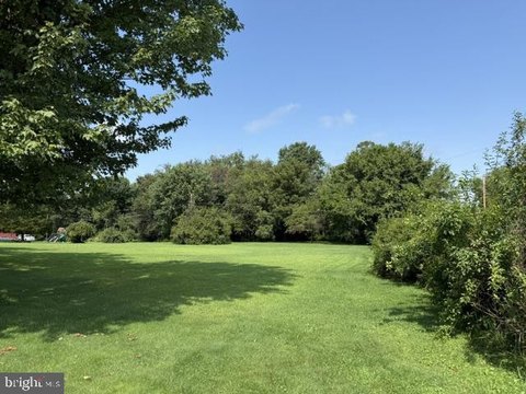 Land, COATESVILLE, PA