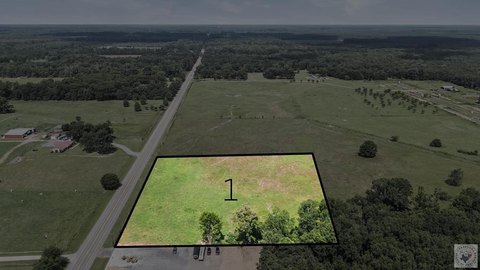 LAND - Ashdown, AR