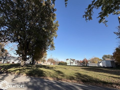 Corner Lot in Atlantic, Iowa