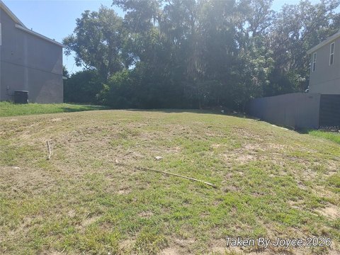 LAND - HOWEY IN THE HILLS, FL