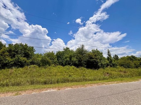 LAND - Picayune, MS