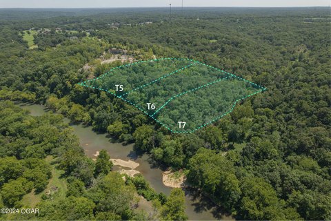 Land with Shoal Creek View