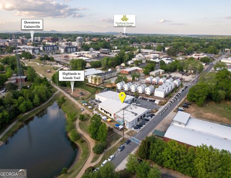 COMMERCIAL - Gainesville, GA