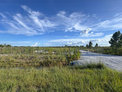 Land & Docks, Okeechobee, FL