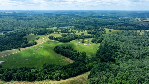 Expansive Ranch Property in Verona, MO