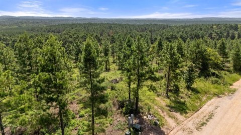 Land, Broken Bow, OK