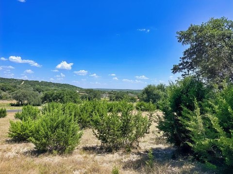 Land, Ingram, TX