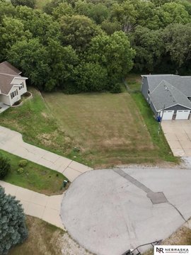 LAND - Plattsmouth, NE