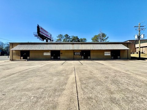 Leased Office/Warehouse Investment Opportunity