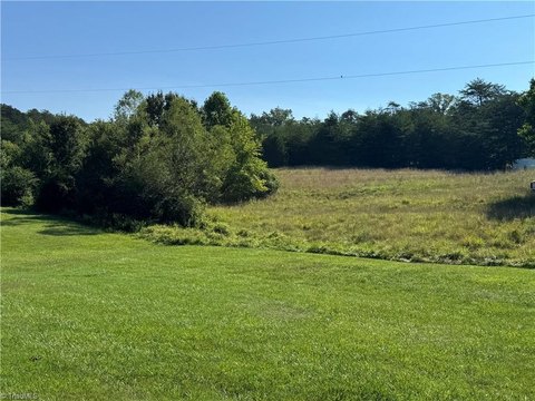 LAND - King, NC