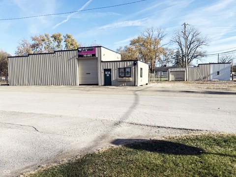 Automotive Service and Storage Property