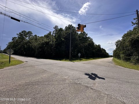 Land, Bay Saint Louis, MS