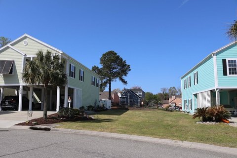 Residential Lot Near Crescent Beach