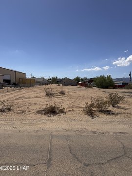 Land, Golden Shores, AZ
