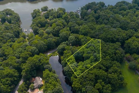 Residential Land in Waterfront Community