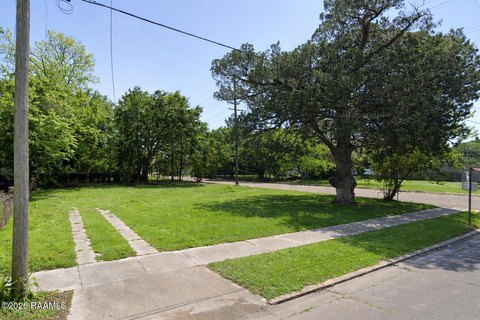 Corner Parcel in New Iberia