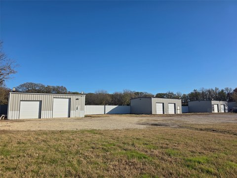 Redevelopment Land with Major Road Frontage