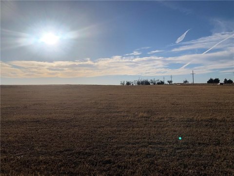 Land, Mustang, OK