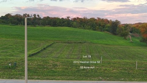 Residential Lot in Kestrel Heights