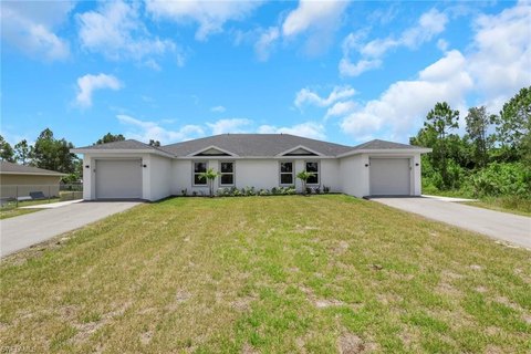New Duplex in Lehigh Acres