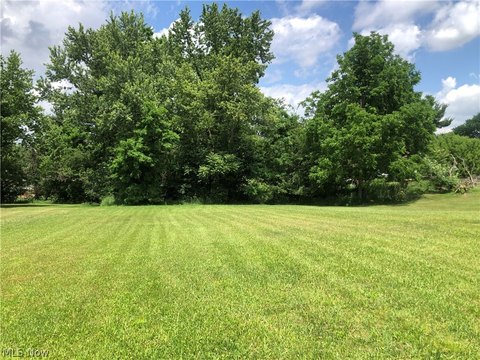 LAND - Canton, OH