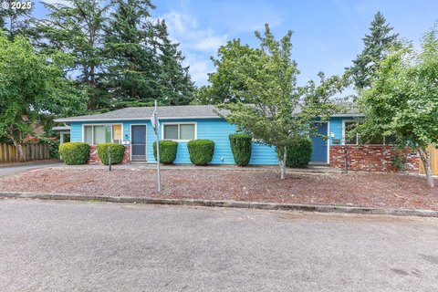 Updated Duplex in Mt. Scott-Arleta