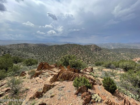 Land, Mayer, AZ