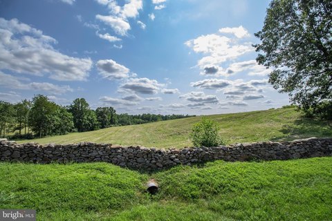 Land in Marshall, Virginia