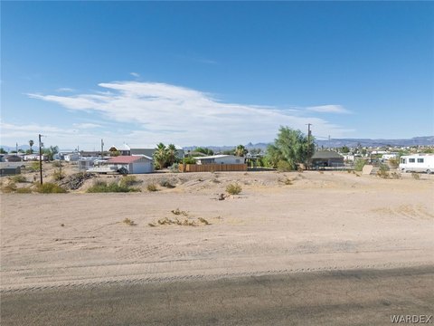 LAND - Topock, AZ