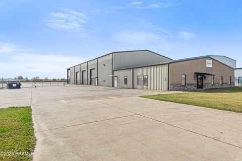 Broussard Industrial Building For Sale