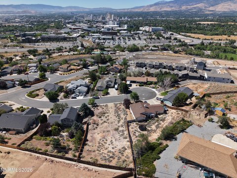 Land, Reno, NV