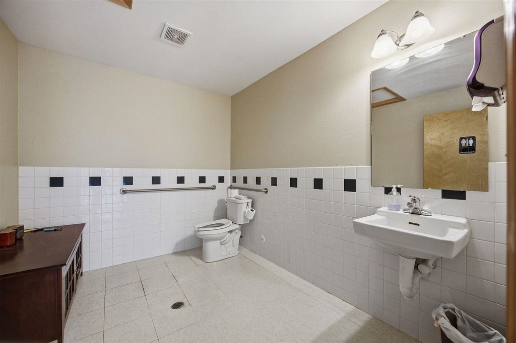 Picture 23