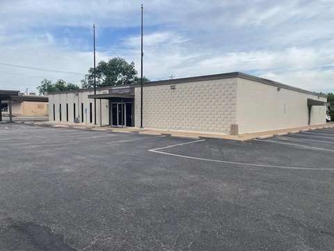 San Angelo Office Building For Sale