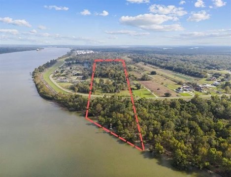 Riverfront Land with Modern Cottage