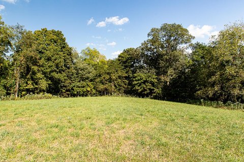 Land, Frankfort, KY