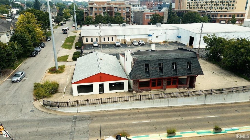 322 W 3Rd St, Bloomington, IN 47404