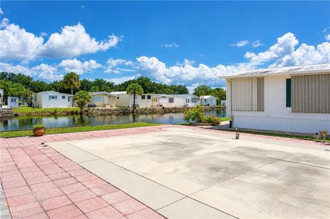 Land, NAPLES, FL