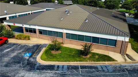 Office Space Near Walmart Campus