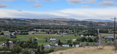 Land, Yakima, WA