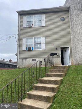 Lansdowne Duplex For Sale