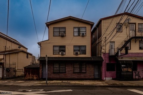 Mixed-Use Investment Opportunity in Newark