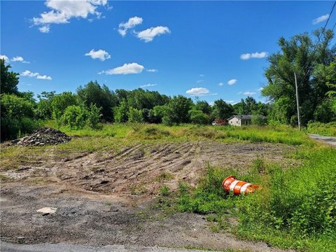Corner Lot in Middletown, NY